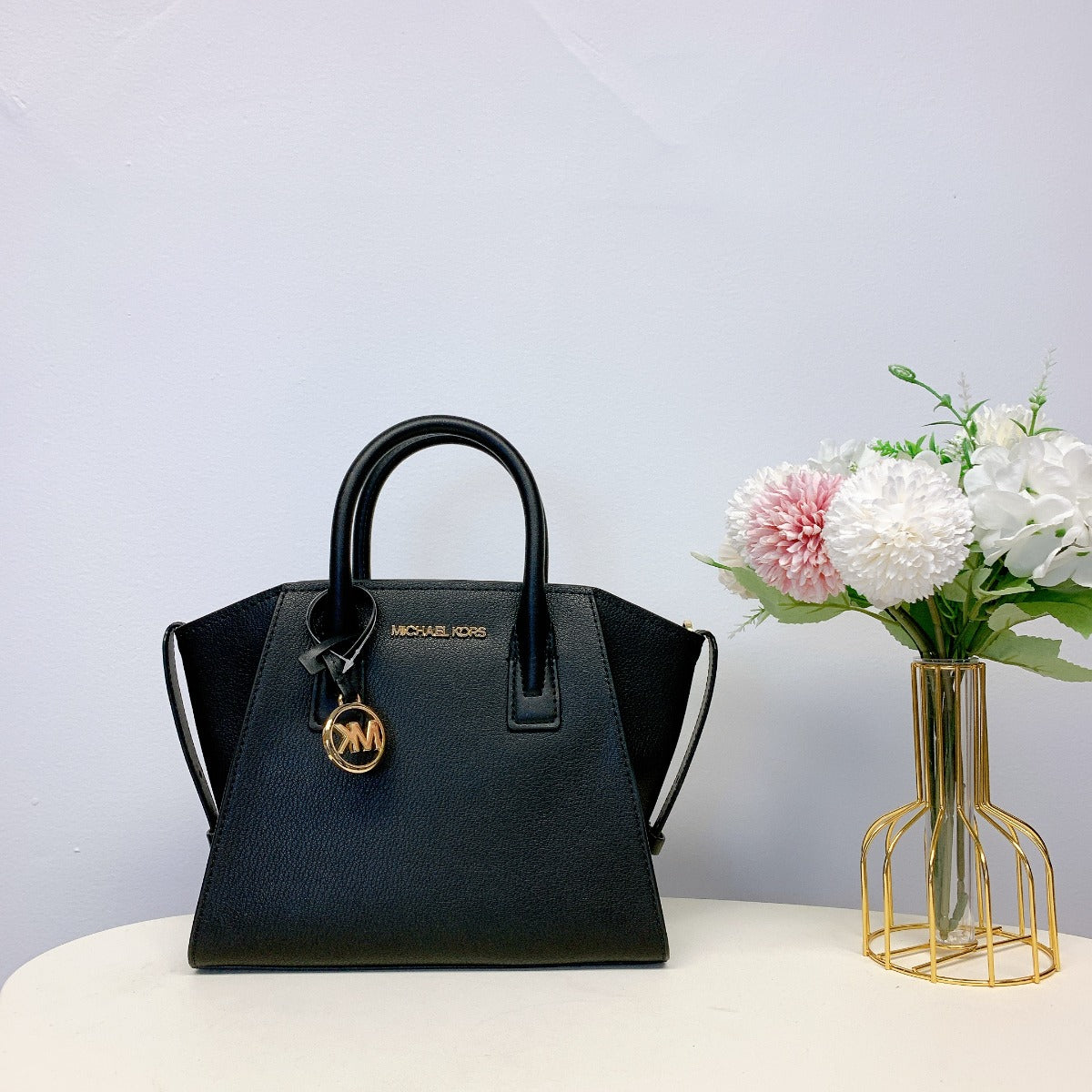 MICHAEL KORS 35F1G4VM2L Avril Small Leather Top-Zip Satchel IN BLACK MICHAEL KORS 35F1G4VM2L Avril Small Leather Top-Zip Satchel IN BLACK
